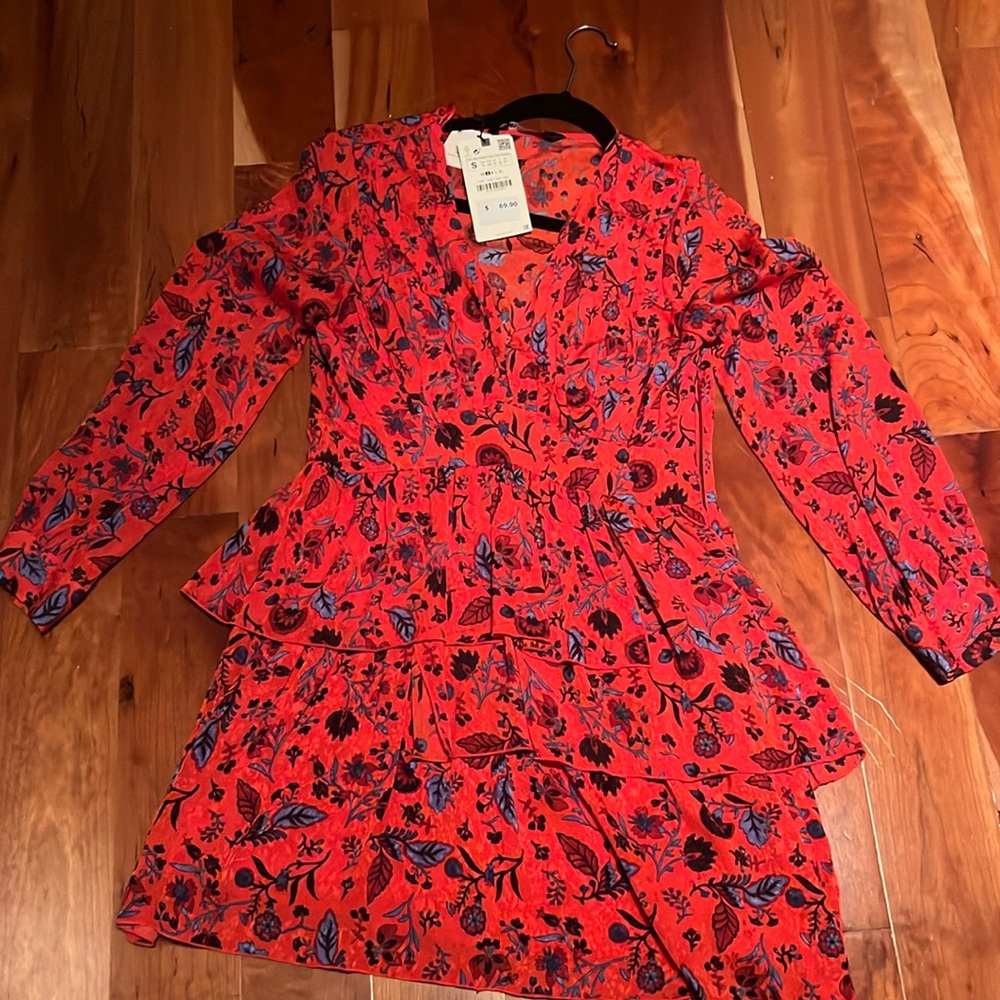 New with tags! Printed Zara dress